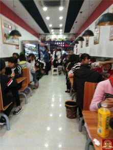 孫新平骨湯麻辣燙加盟指南 條件、流程與預包裝食品批發零售解析